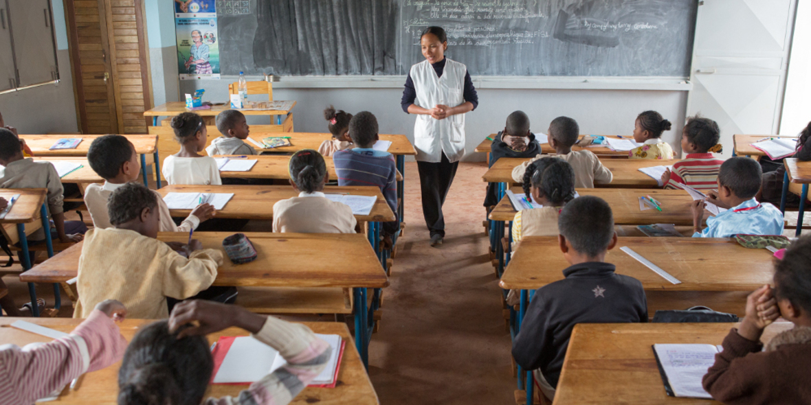 ING-DiBa engagiert sich für Bildung afrikanischer Kinder 