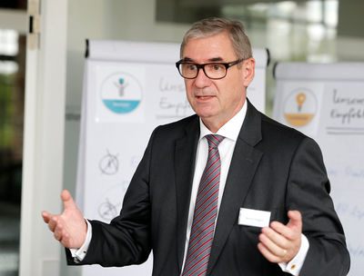 „Wir verstehen uns als offenes und dialogorientiertes Unternehmen", sagte CEO Werner Deggim.