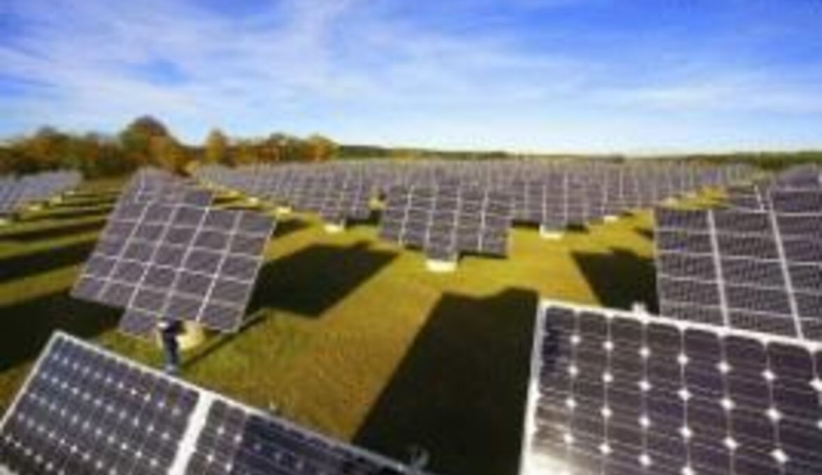 150 Mio Euro-Investition in Zukunftsmärkte Solarenergie und Elektronik