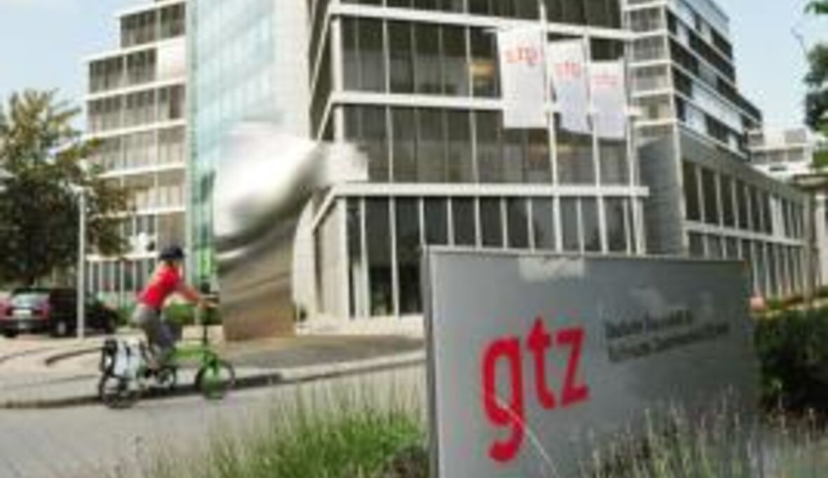 GIZ heißt der Nachfolger von GTZ, DED und InWEnt