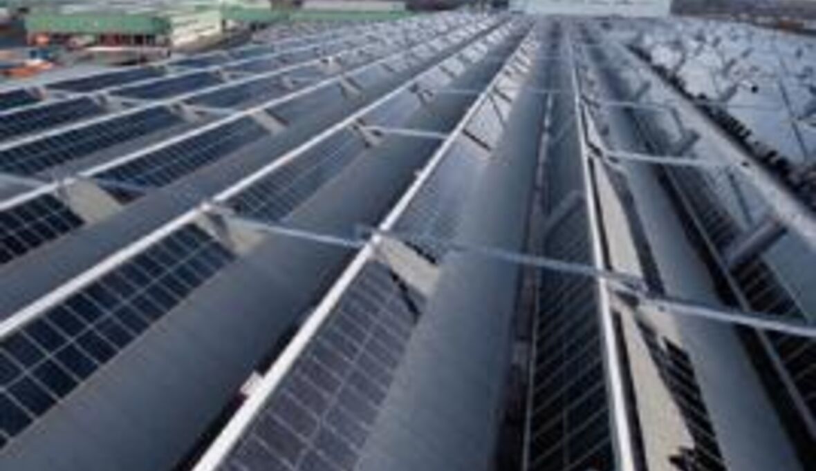 Miele nimmt Photovoltaikanlage in Betrieb