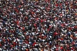 "Population Boom: Wer von uns ist zuviel?" Foto: Vadimir Wrangel/Fotolia.com