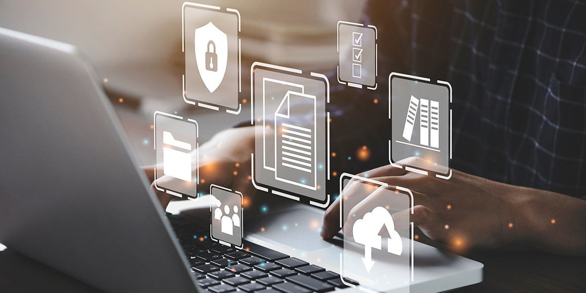 Vom Papierstapel zum Datenstrom: Ökologische Verschiebungen der Digitalisierung