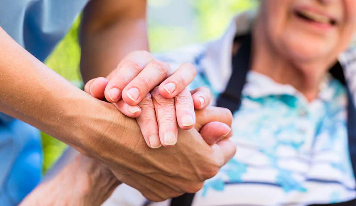 NORMA Group unterstützt Mitarbeiter bei Angehörigen-Pflege