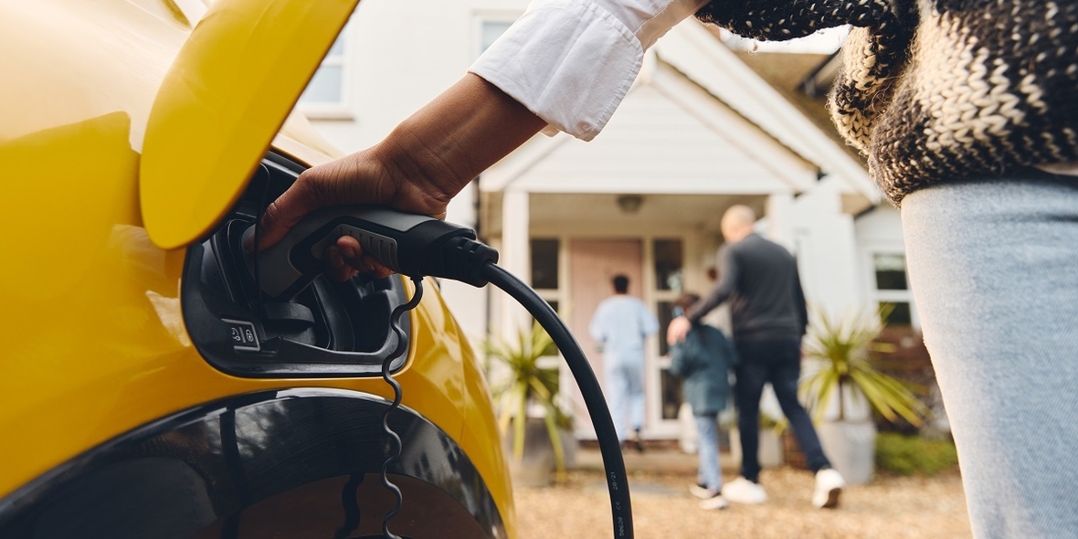 Leerfahrt im ADAC-Test: So reagieren Elektroautos bei null Prozent