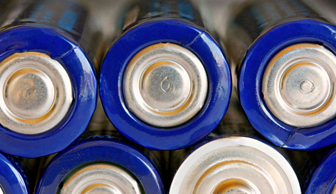 Stromspeicher-Inspektion 2023: Lithium-Batterien sind noch klar im Vorteil