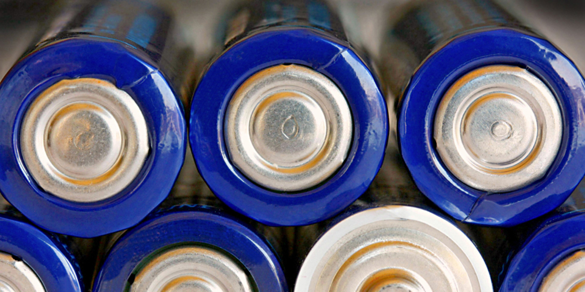 Stromspeicher-Inspektion 2023: Lithium-Batterien sind noch klar im Vorteil