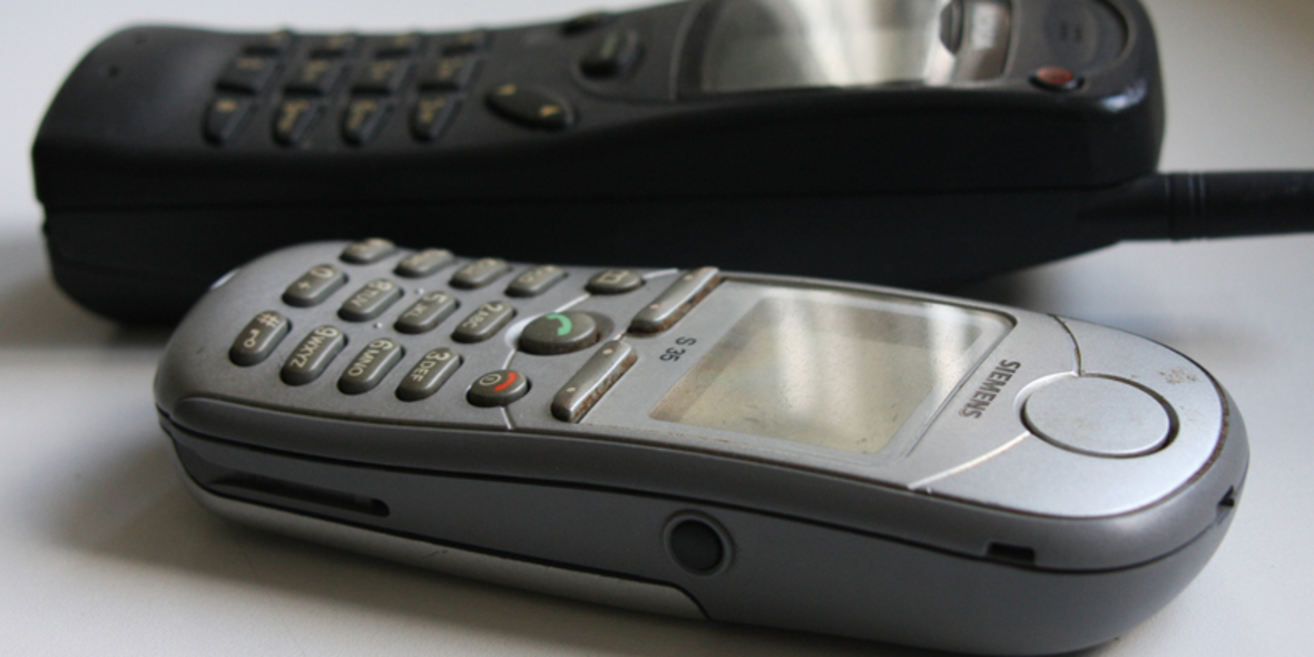 Ungenutzte Schubladen-Handys ruinieren Umwelt