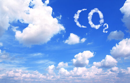 CO2-Emissionen - Wolke im Himmel