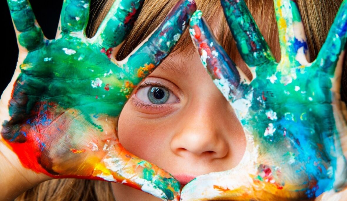 14 Unternehmen vereint für Kinderrechte: cosnova und UNICEF laden nach Sulzbach ein