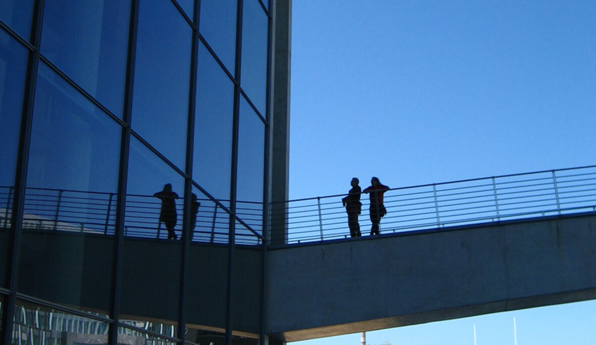 Warum Geschäfts- und Nachhaltigkeitsberichte in der Ära der Algorithmen neu gedacht  werden müssen