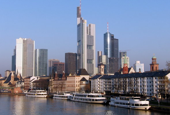 Die Skyline des Bankenviertels von Frankfurt