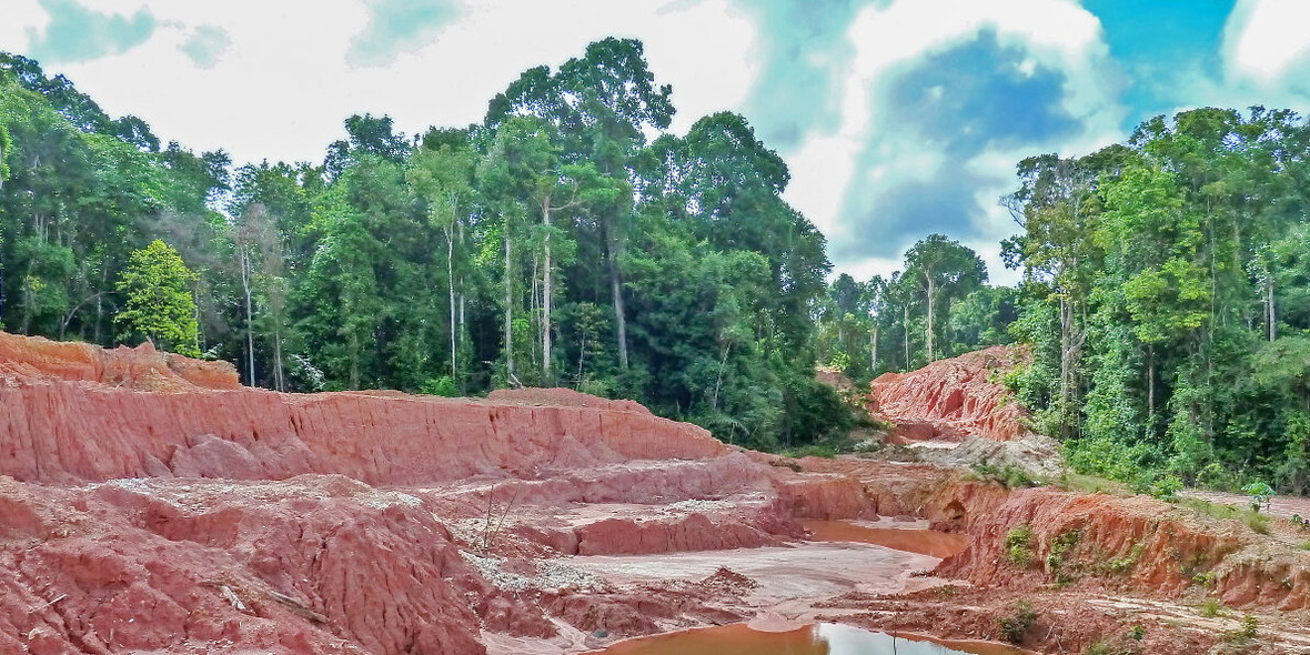 Lieferkettengesetz: Merz fordert Korrektur – Metsola verteidigt Parlamentsautonomie