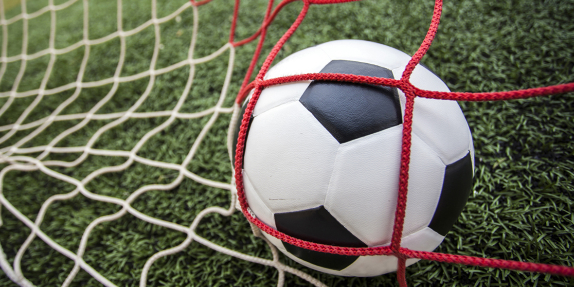 Umweltverträglicher Fußball: Nicht nur der Rasen sollte grün sein