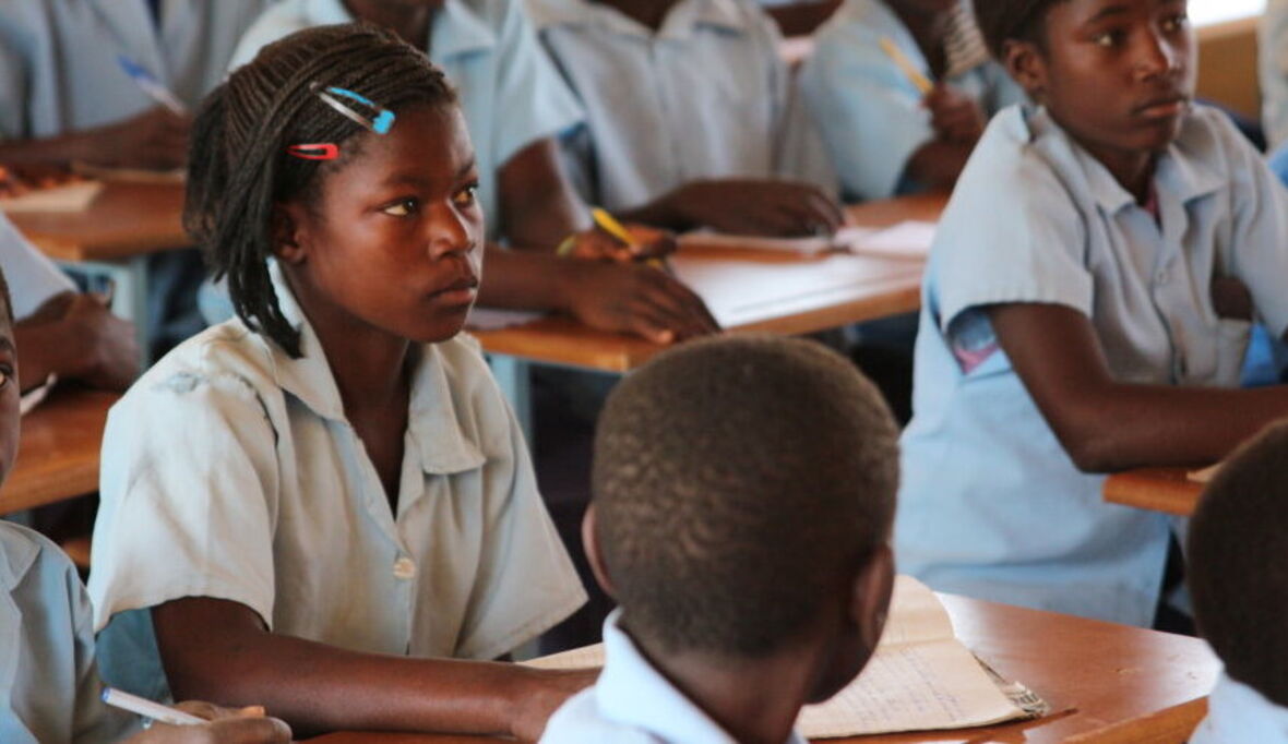 Schulbildung für afrikanische Kinder 