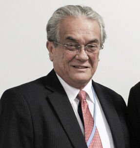 Tony de Brum und das Volk der Marshallinseln erhielten den Ehrenpreis.