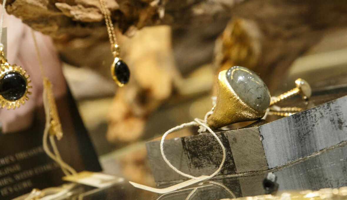 Fair Trade: Was ist Öko-Schmuck?