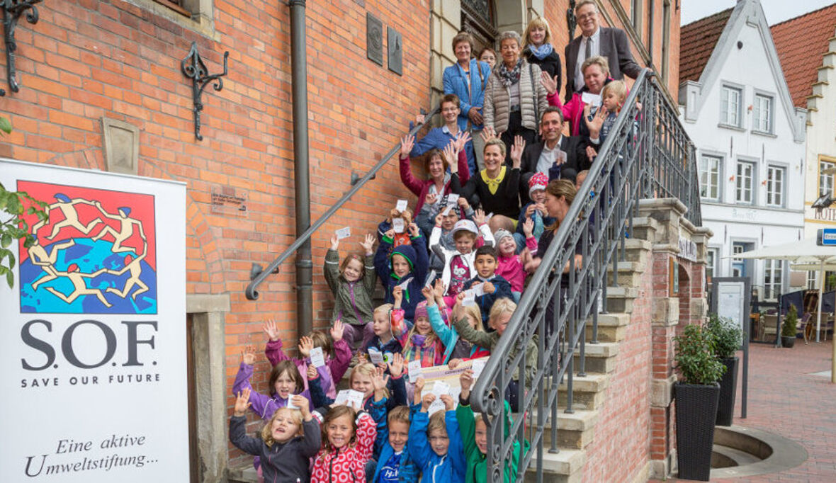 Kleine Mülldetektive setzen Zeichen für Abfallvermeidung