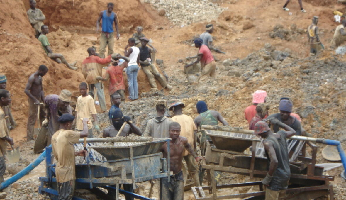 Konfliktrohstoffe: Verantwortung entlang der Lieferkette gefordert 