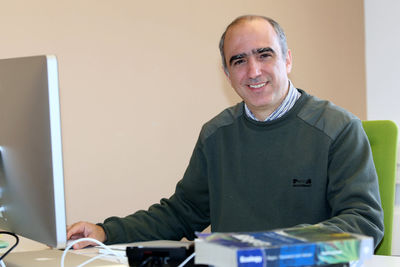 Prof. Henrique M. Pereira.