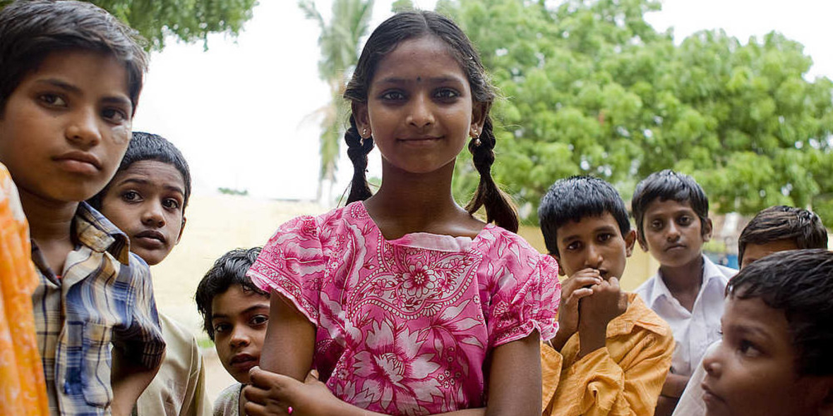 Sauberes Wasser und Sanitäranlagen für Schulkinder in Indien