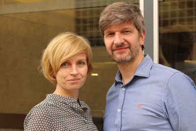 Geschäftsführer Ulrich Riedel und Christine Artl.
