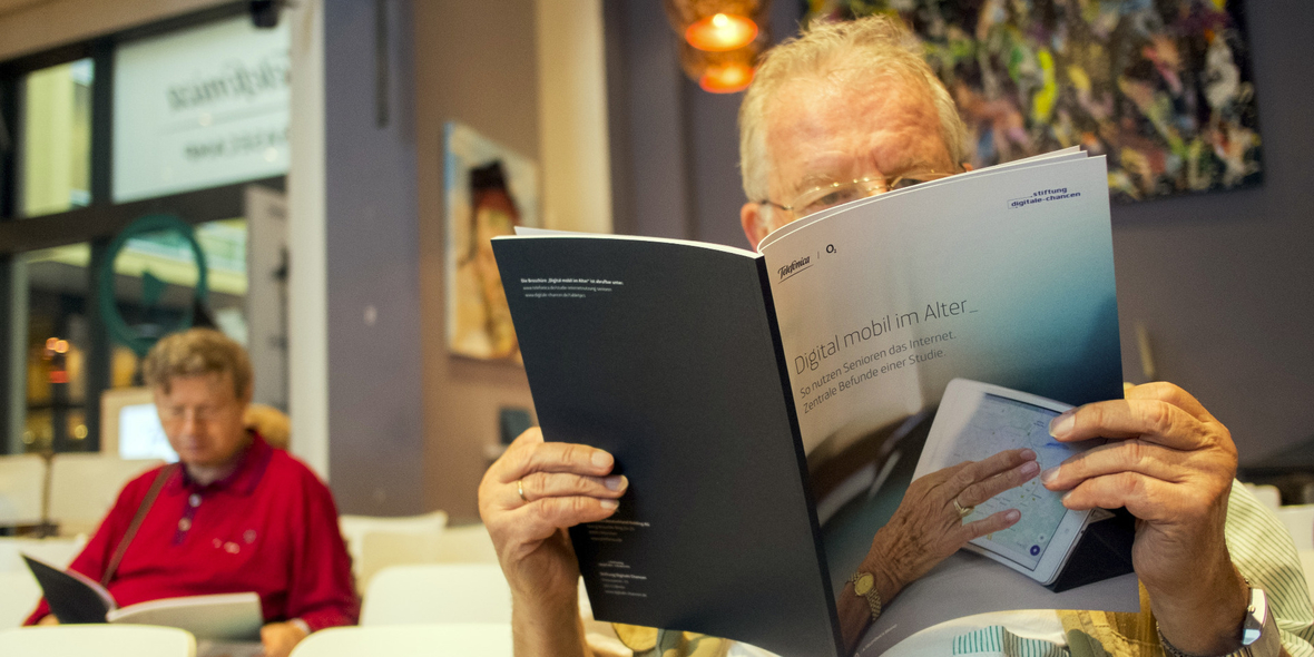 Senioren brauchen mehr Selbstvertrauen bei der Internetnutzung