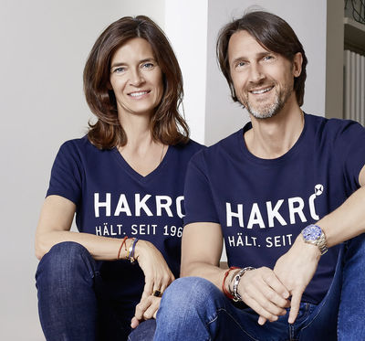Die Geschäftsführung von HAKRO, Carmen Kroll und Thomas Müller