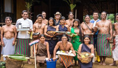Nachhaltiger Tourismus mit Waldindianern