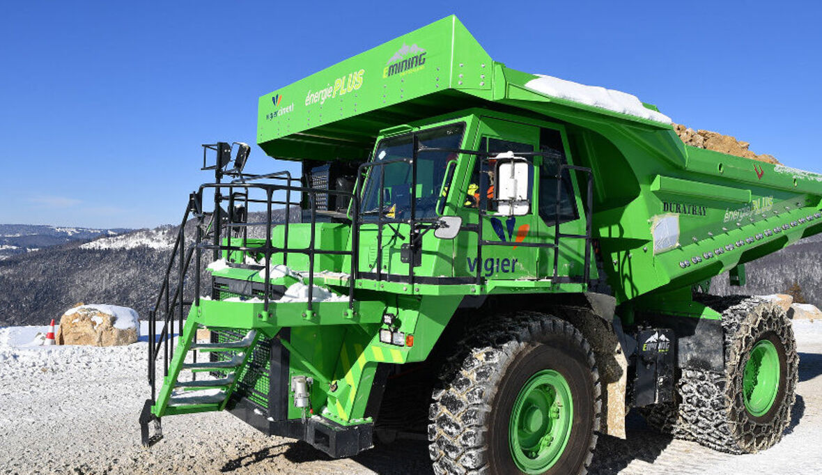 Arbeitsbeginn für den größten Elektrolaster der Welt