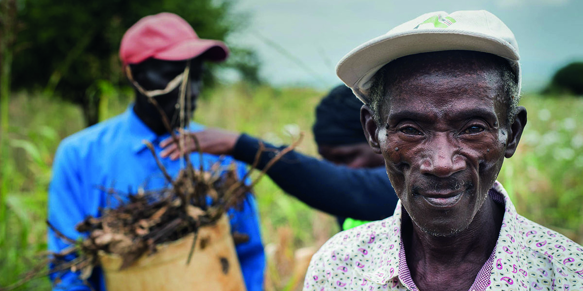 Pula kombiniert Mikroversicherungen mit Beratung und Krediten für Kleinbauern
