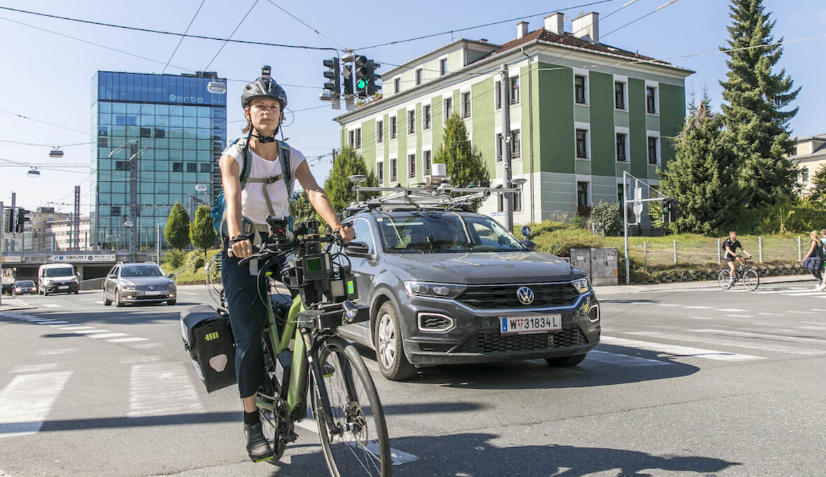 Weniger Kollisionen mit Radfahrenden durch intelligente Verkehrssysteme