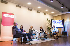 Verschiedene Ansätze und Perspektiven in der Podiumsdiskussion.