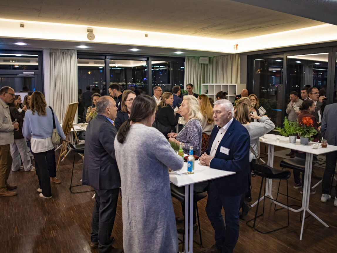 Anschließendes Get-Together.