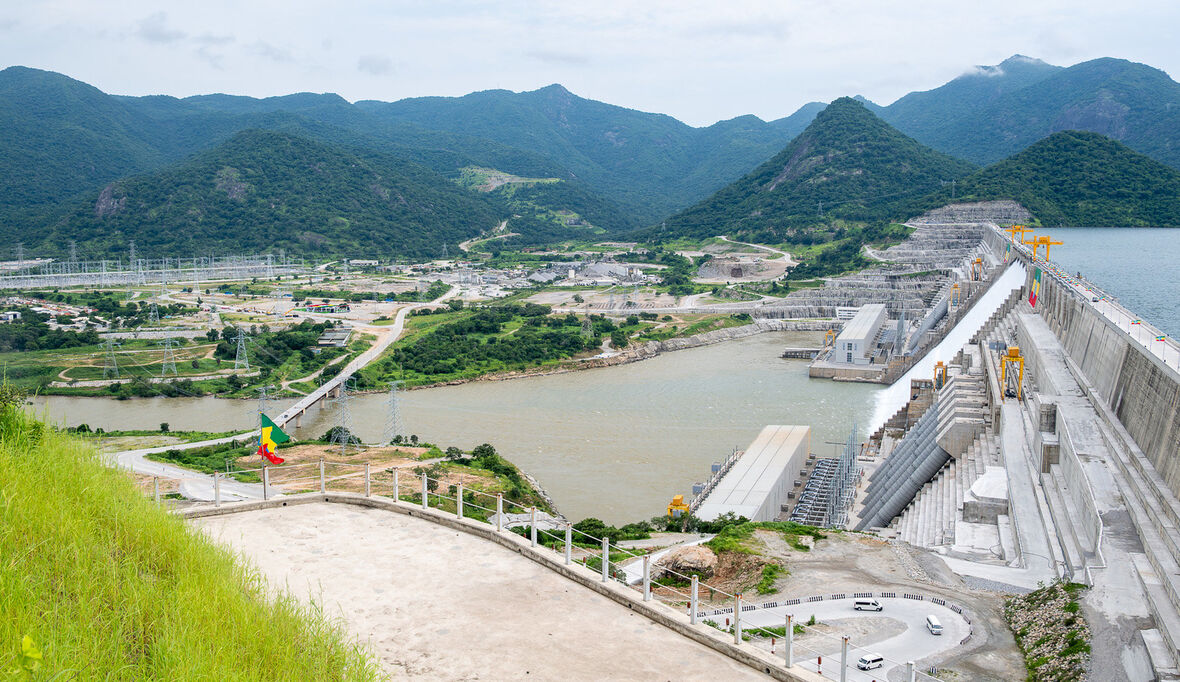 Machtkampf am Nil: Äthiopiens Staudamm-Gigant zwischen Hoffnungsstrahl und Konfliktherd