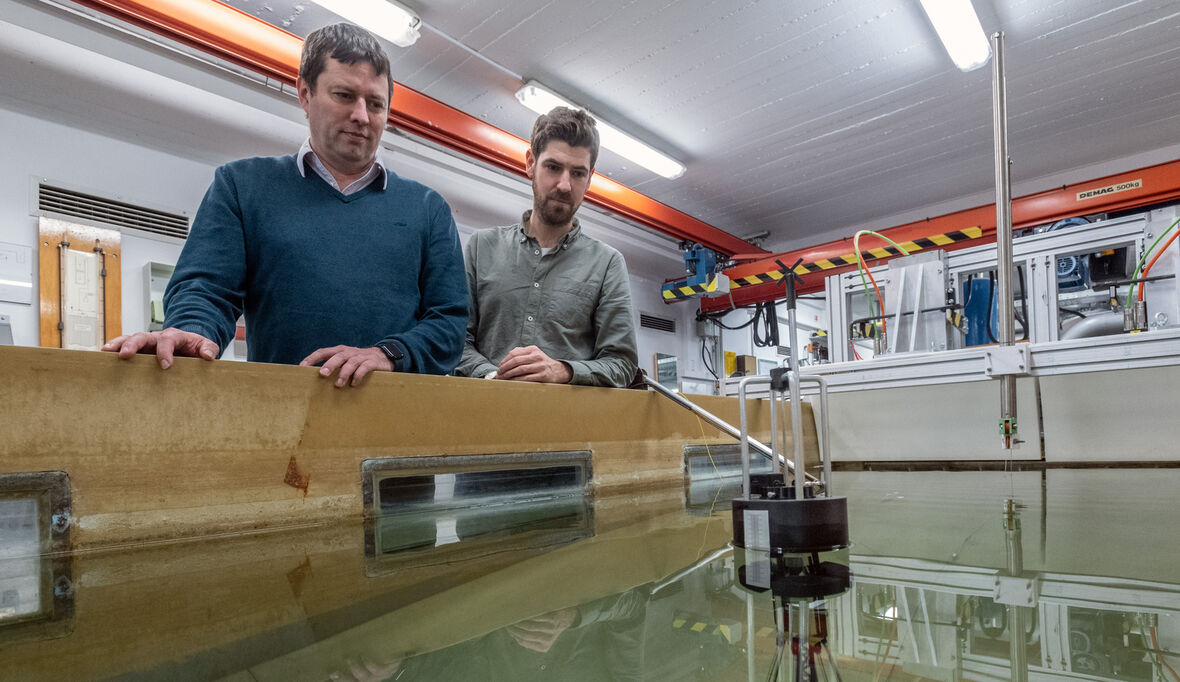 Probebetrieb des Wellenkraftwerks-Prototypen auf hoher See geplant