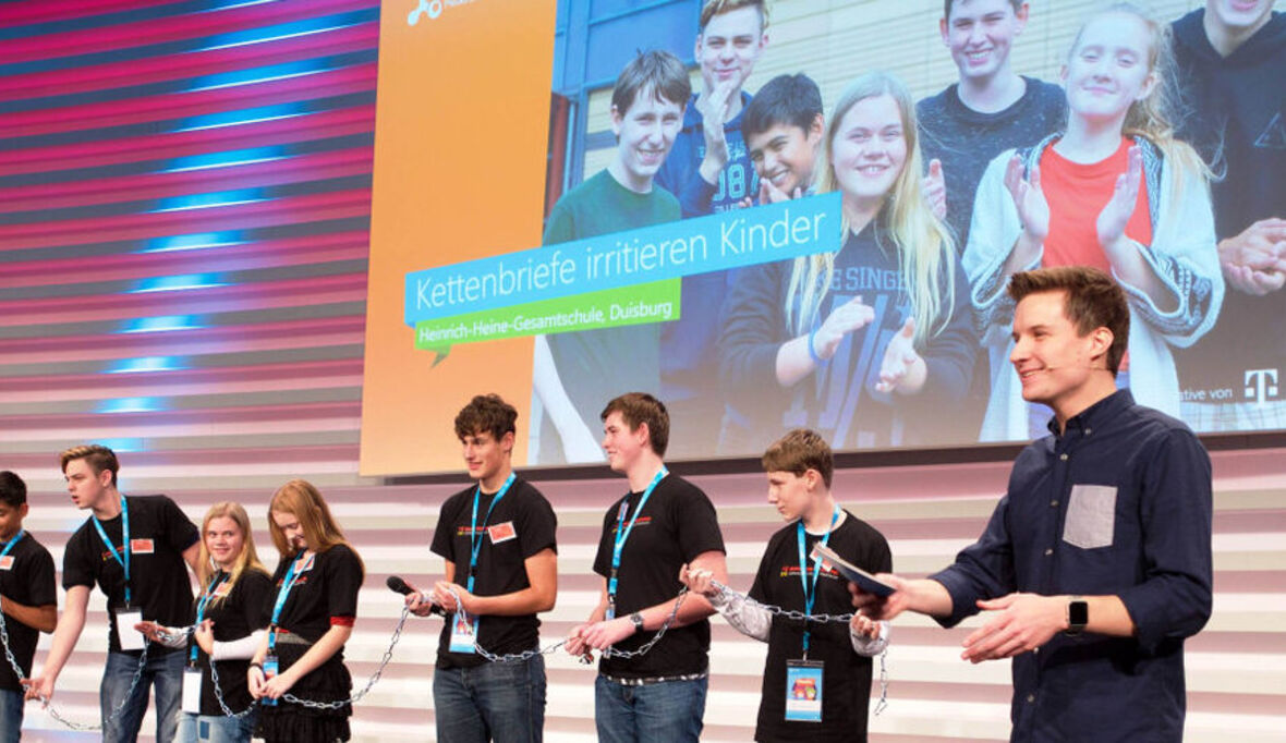 Fit fürs Phone – wie Unternehmen die Medienkompetenz von Kindern fördern