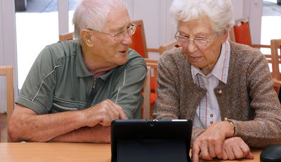Das Internet bietet große Chancen für ältere Menschen