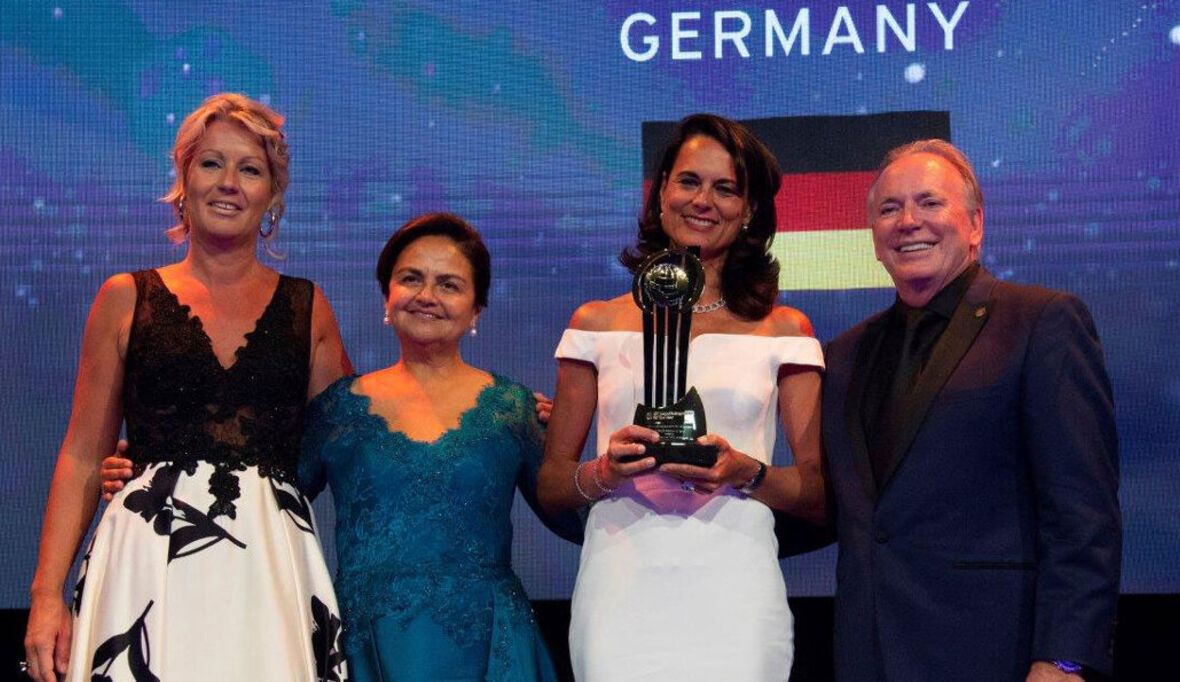 EY zeichnet den weltbesten Unternehmer aus