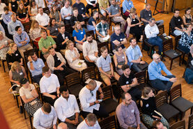 Ein interessiertes Publikum.