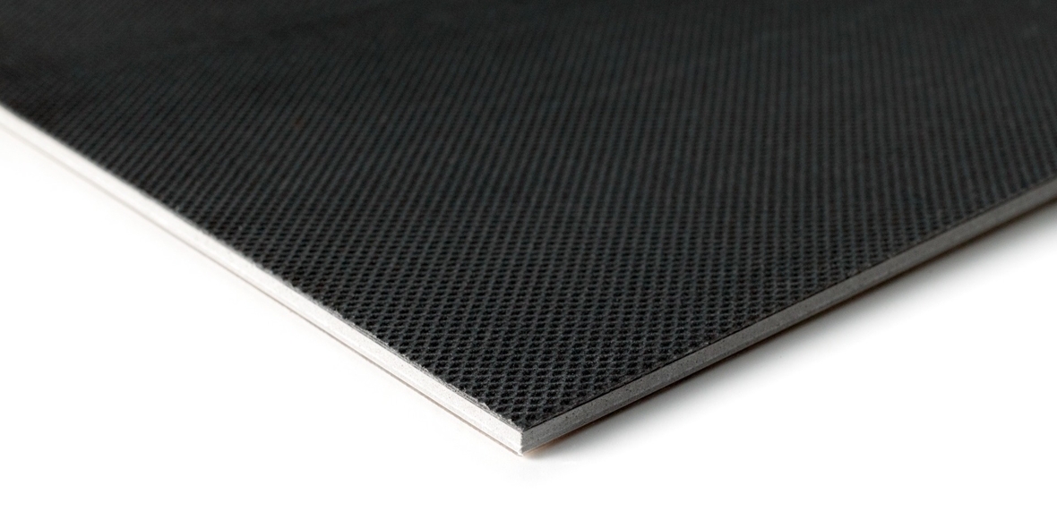 Rückensystem von Interface verbessert Trittschalldämmung und reduziert CO₂-Fußabdruck