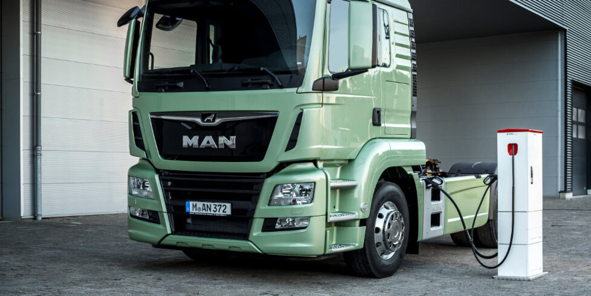 Die E-Trucks sind da, die Ladesäulen nicht