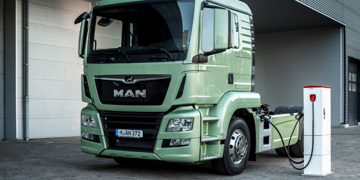 Partnerschaft mit CNL: MAN fährt eTruck vor 