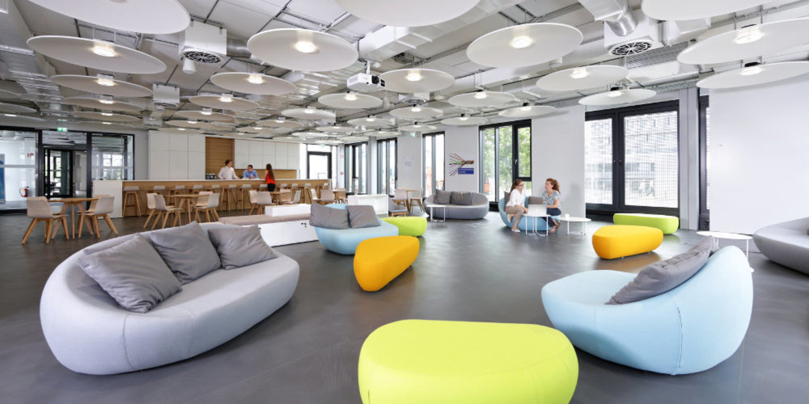 Merck baut Accelerator Programm zu globaler Plattform aus