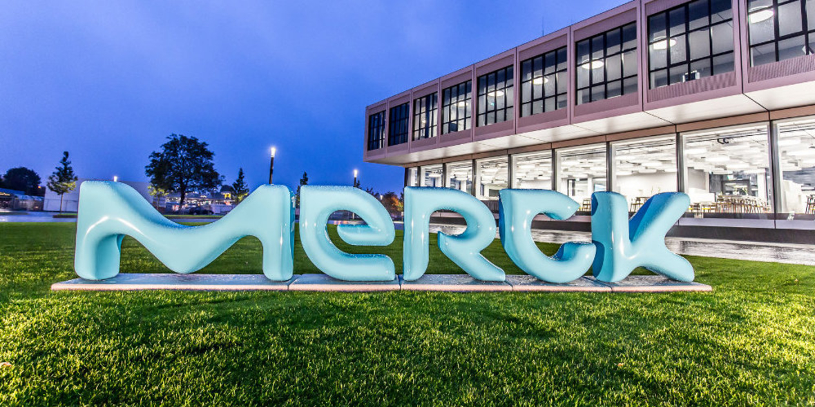 Merck und Universität Nairobi fördern Ärzte 