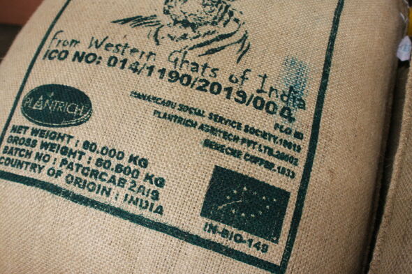 Aufschrift auf einem Jutesack mit Kaffee