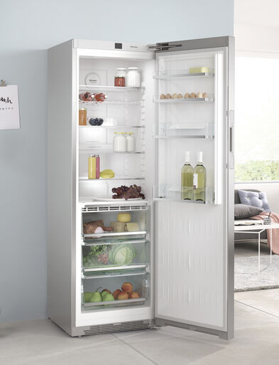 Das Innere von Kühlschränken sollte regelmäßig mit sanften Mitteln gereinigt werden.