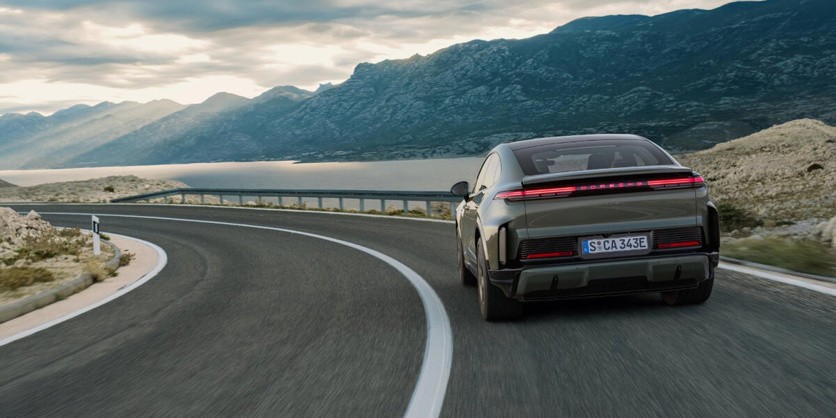 Bremse statt Vollgas: Was steckt hinter Porsches neuer Elektrostrategie?