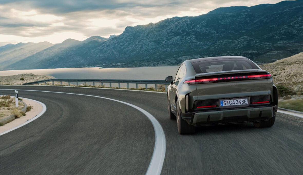 Bremse statt Vollgas: Was steckt hinter Porsches neuer Elektrostrategie?
