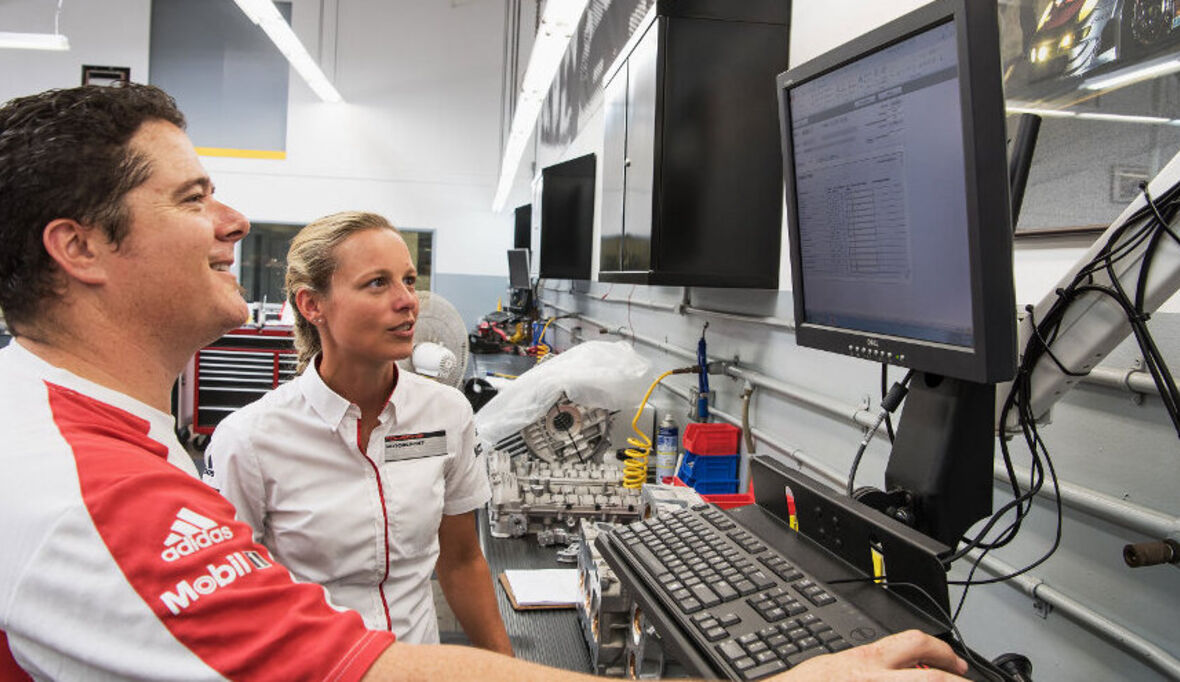 Digitalisierung: „Luftschnittstelle“ eröffnet Autobauern neue Geschäfte  